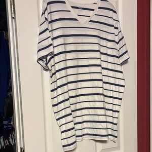 Old Navy White and Navy Striped V-Neck Tee